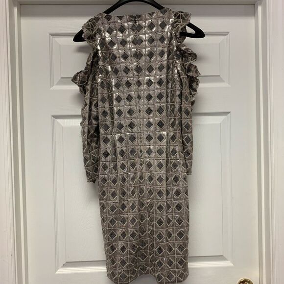 Intropia for Anthropologie Silver Sequin Club Cold Shoulder Dress sz 12 NWT - Picture 8 of 8